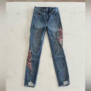 Abercrombie and Fitch high rise ankle jeans